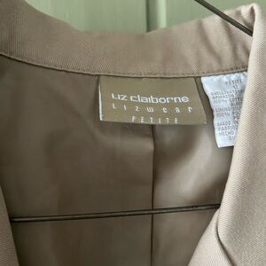 Liz Claiborne Tan Blazer
